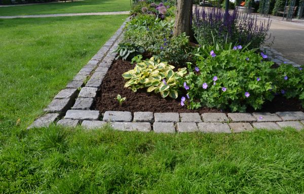 Stone Edging Installation in Walla Walla