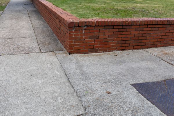 Brick Retaining Wall Repair in Walla Walla